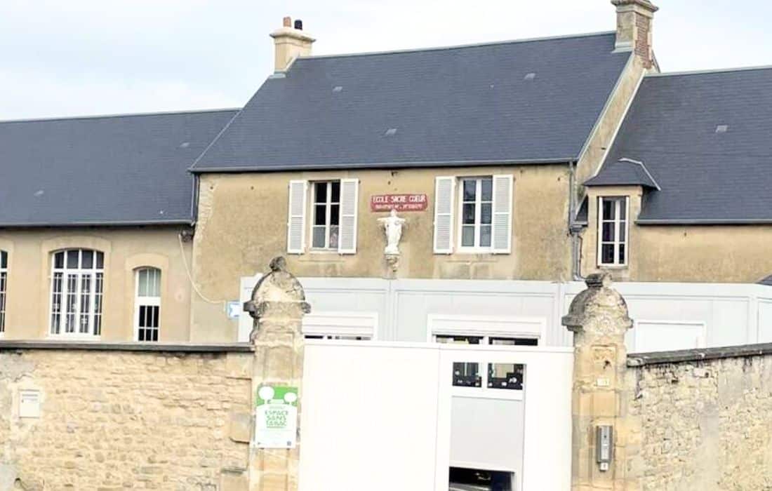 Discrimination LGBTphobe : Plainte contre l’Enseignement Catholique de Bayeux